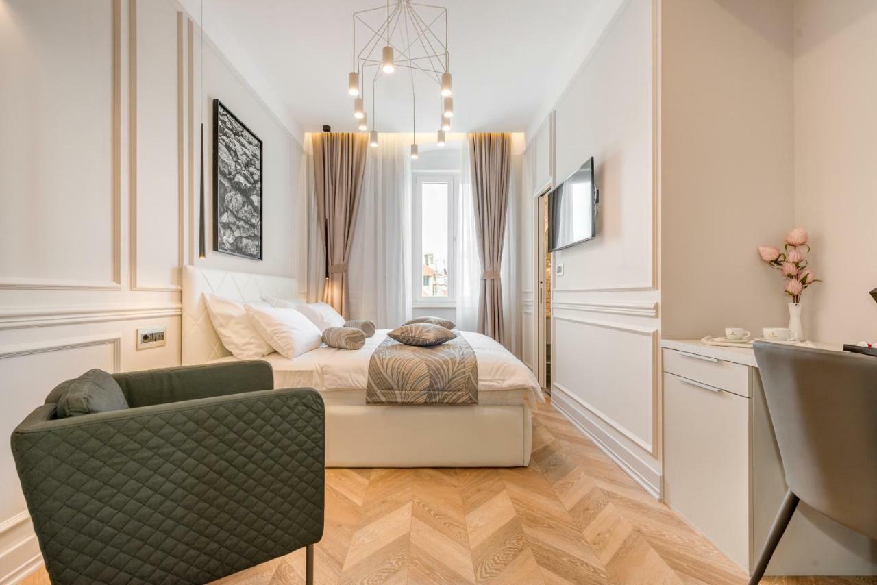 Luxury Rooms L'Avenue Split Bagian luar foto