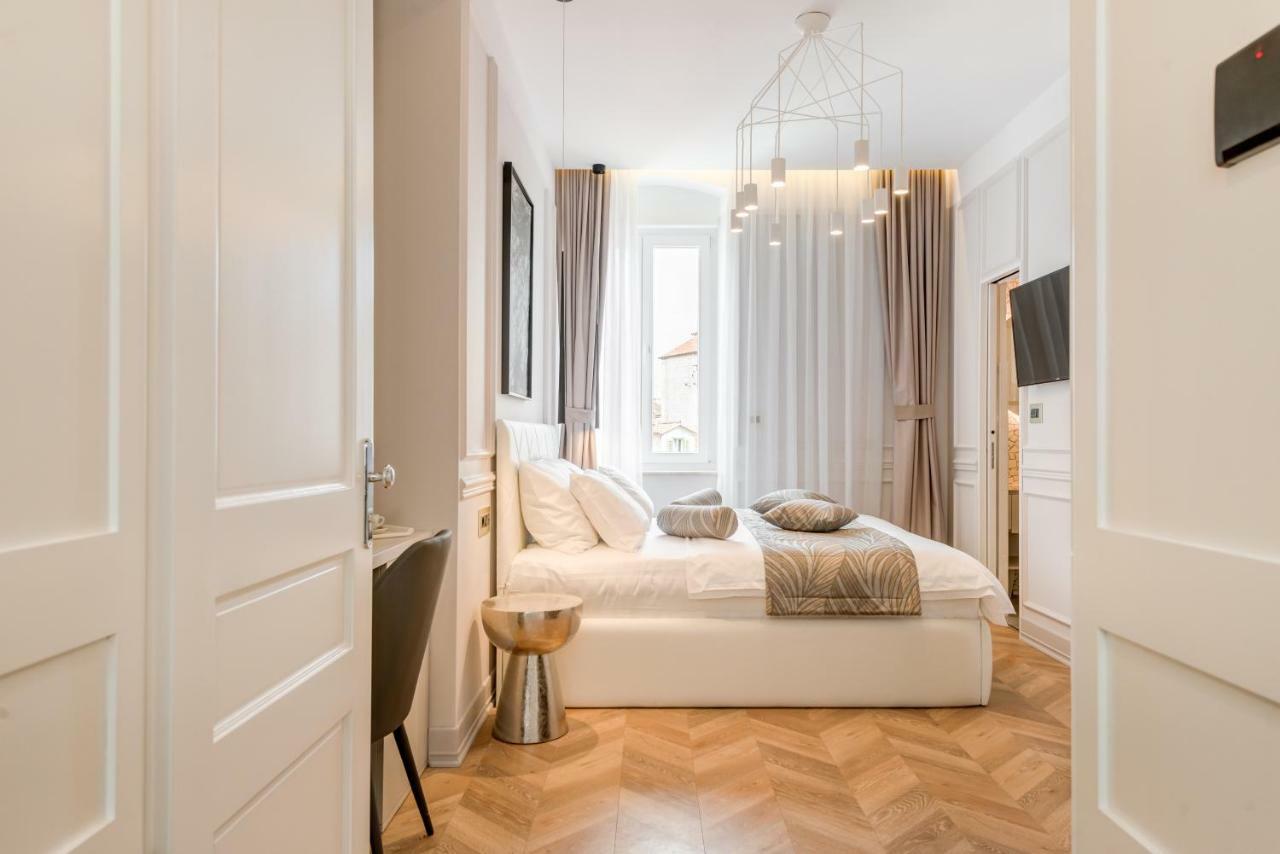 Luxury Rooms L'Avenue Split Bagian luar foto