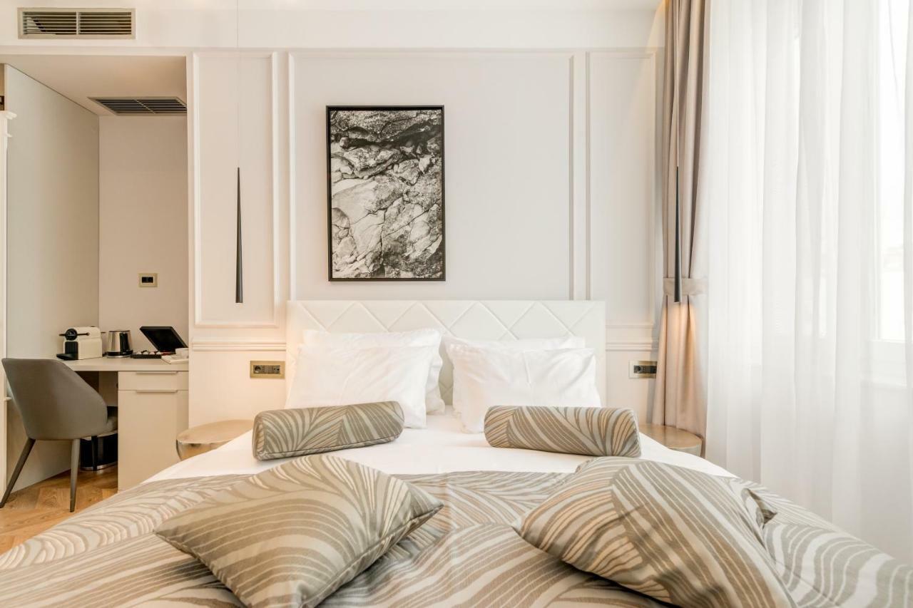 Luxury Rooms L'Avenue Split Bagian luar foto