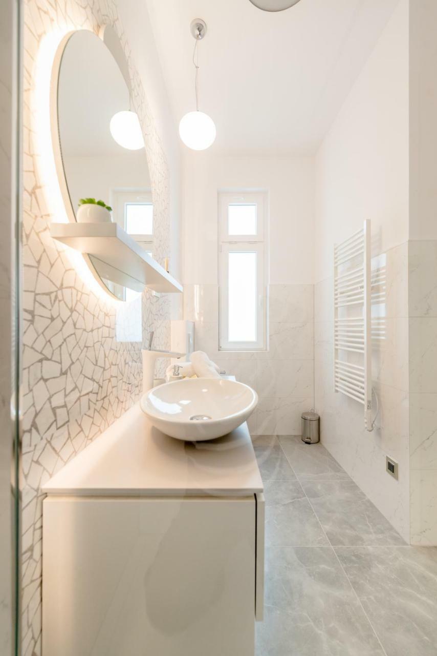 Luxury Rooms L'Avenue Split Bagian luar foto